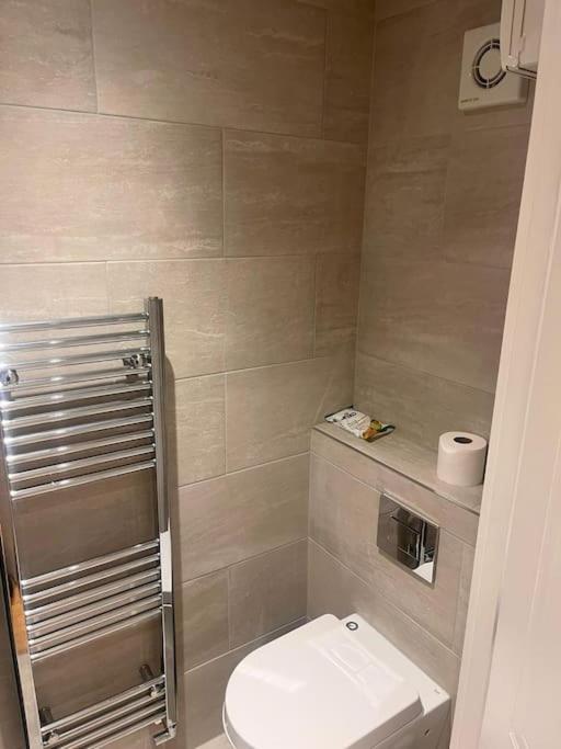 No 31 Floatheaven Apartment Thamesmead  ภายนอก รูปภาพ